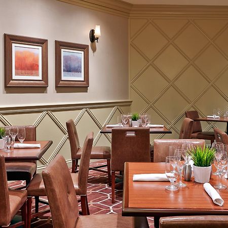 Sheraton Detroit Нови Экстерьер фото