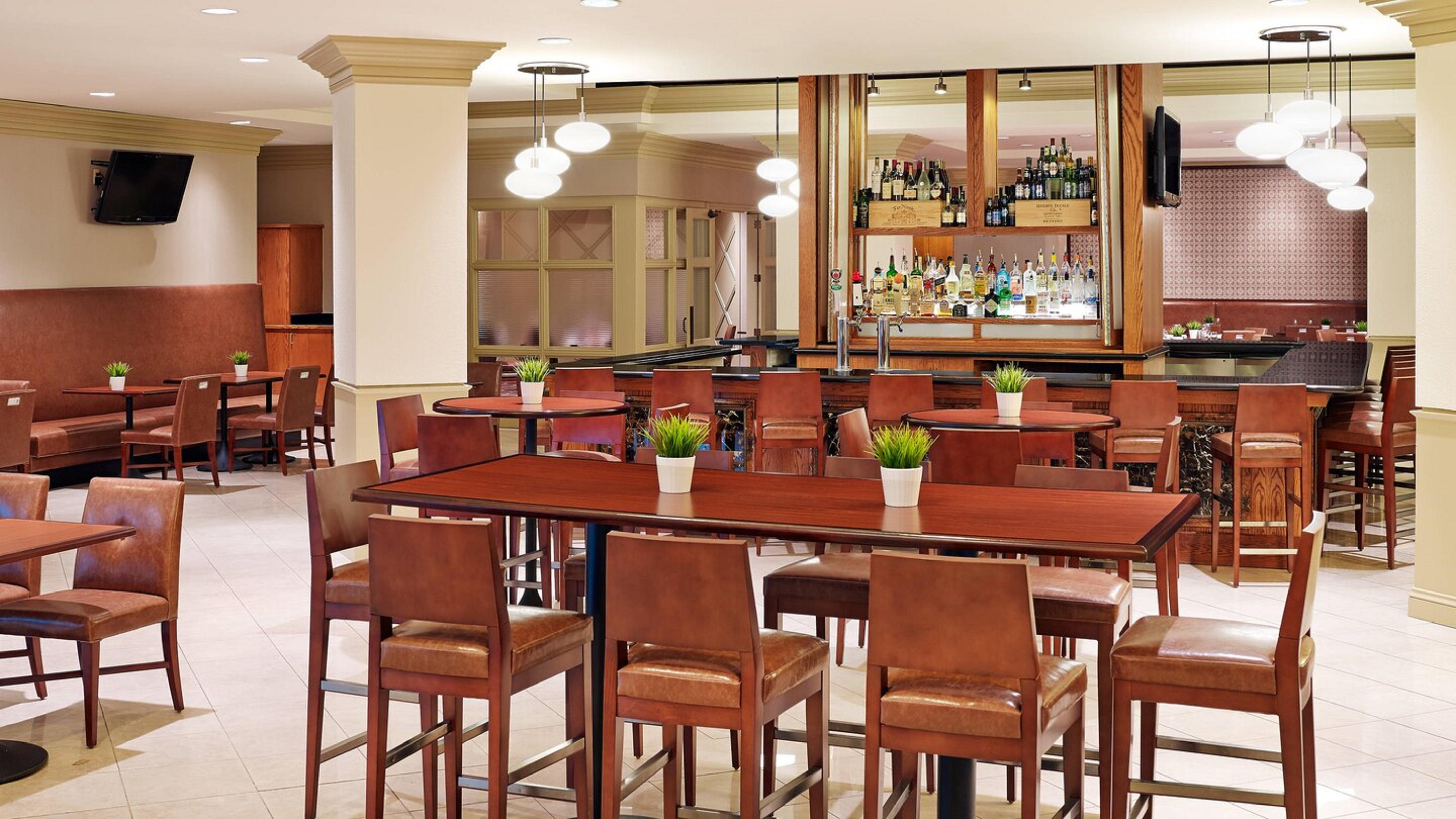 Sheraton Detroit Нови Экстерьер фото