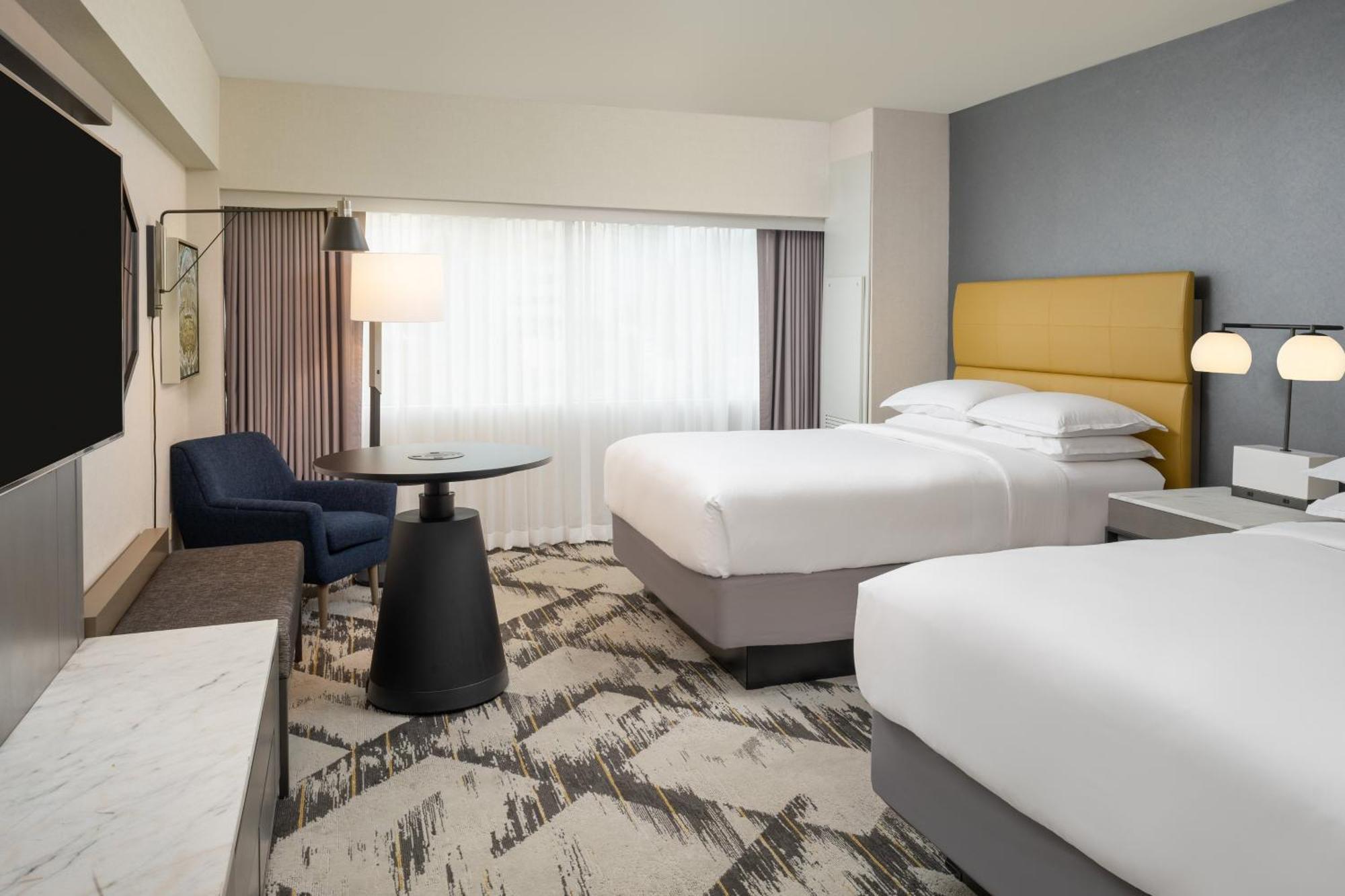 Sheraton Detroit Нови Экстерьер фото